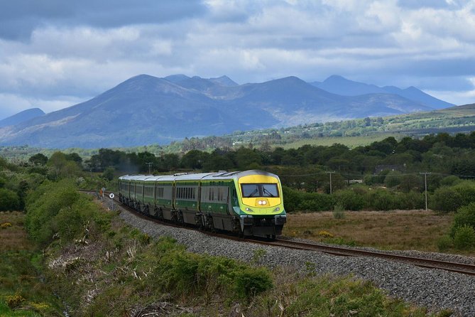 2-Day Cork, Blarney Castle and Ring of Kerry Rail Trip from Dublin - Cobh and the Queenstown Story