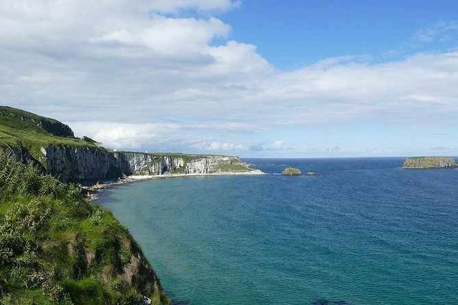 2-Day Northern Ireland Rail Tour: Belfast, Antrim Coast, and Giant's Causeway - Dunluce Castle as a quick coastal pause
