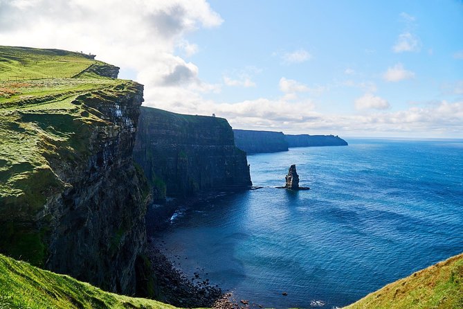 2-Day Rail Tour: Galway, Cliffs of Moher & Medieval banquet in Bunratty Castle - Bunratty Castle and Folk Park in the morning