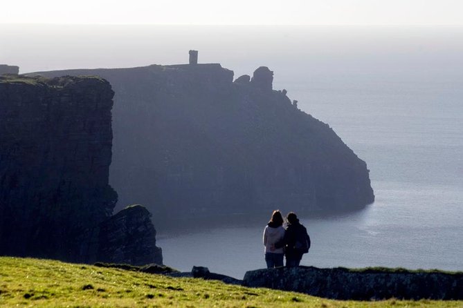 2-Day Southern Ireland Tour from Dublin:Including Blarney and Cliffs of Moher - The overnight stay in Cork needs careful expectations