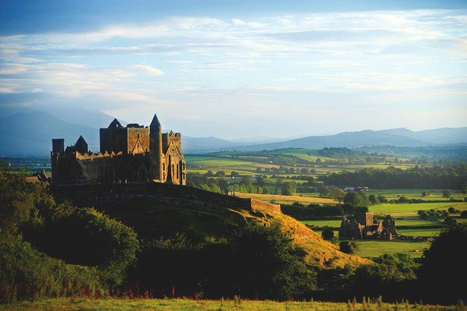 2-Day Southern Ireland Tour from Dublin:Including Blarney and Cliffs of Moher - The Burren and Ireland’s western edge