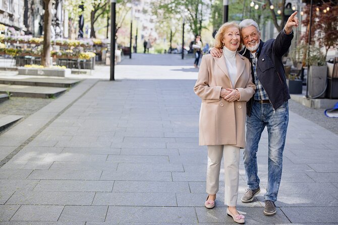 2 Hours Senior’s Historical Private Walking Tour of Dublin - Temple Bar, with a practical warning