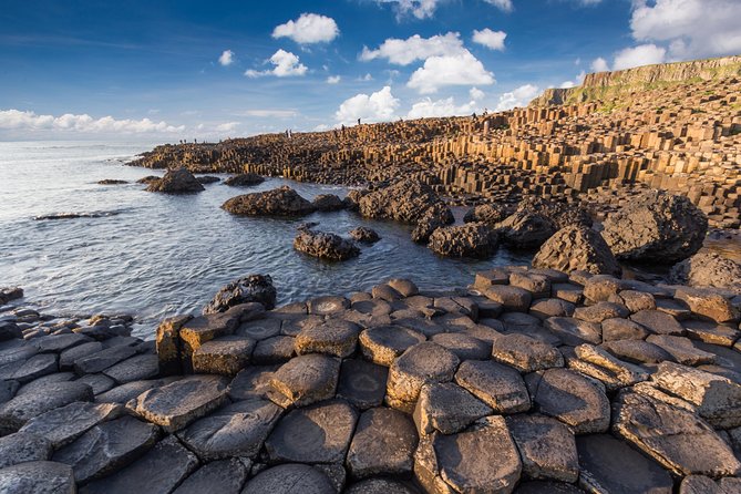 3-Day Discover Northern Ireland Small-Group Tour from Dublin - Giant’s Causeway and the power of the coast