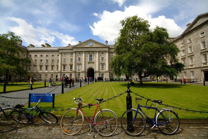 90 Minute Dublin Walking tour and Sightseeing tips - Trinity College links monks, students, and city life
