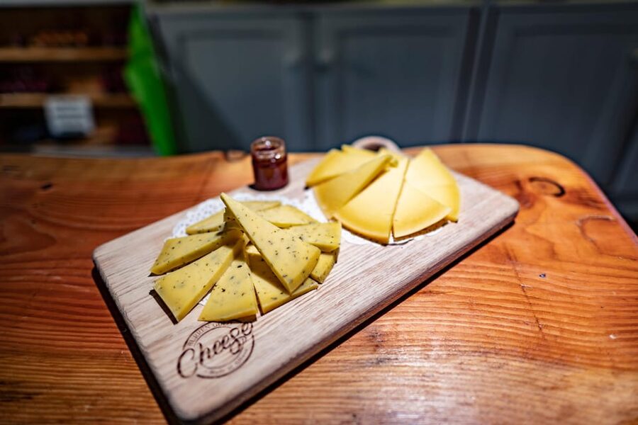 Ballyvaughan: Aillwee Burren Experience Entry Ticket - Tasting Burren Gold cheese and local fudge