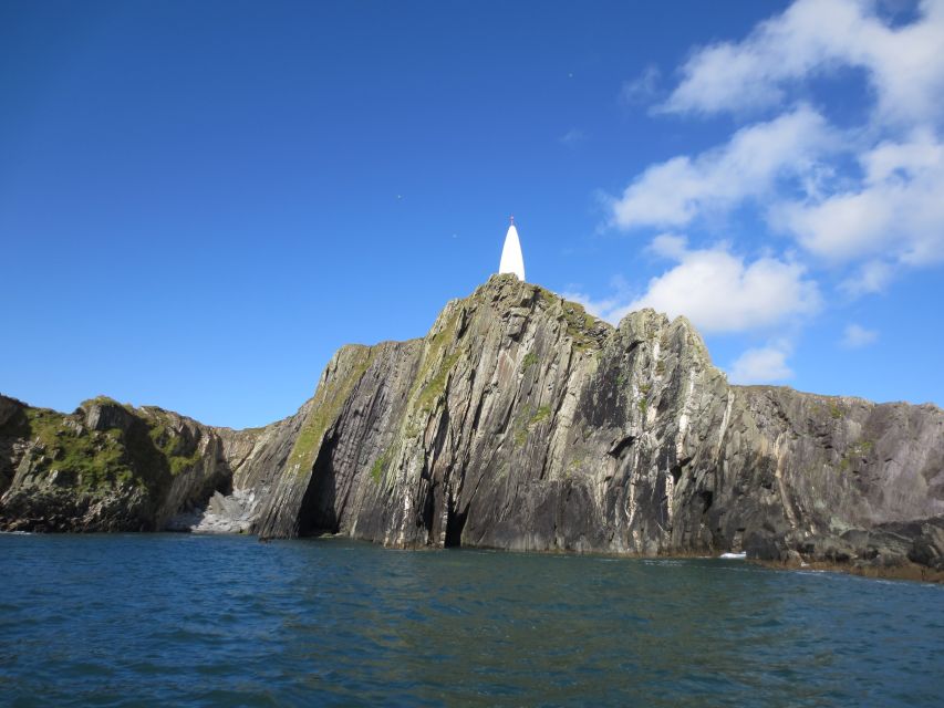 Baltimore Harbor: Sunset Cruise to Fastnet Rock Lighthouse - Fastnet Rock Lighthouse from every angle