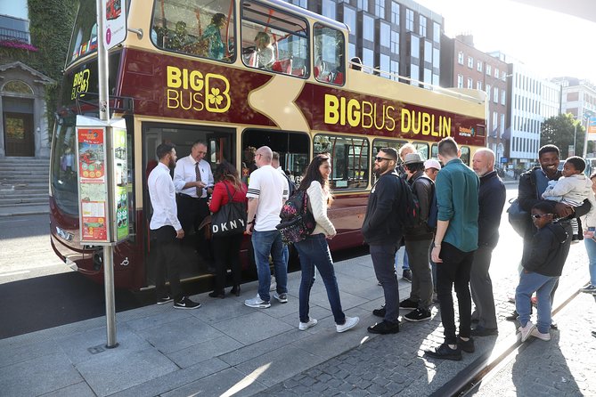 Big Bus Dublin Hop-on, Hop-off Sightseeing Tour with Live Guide - Live guides, digital audio, and the human factor