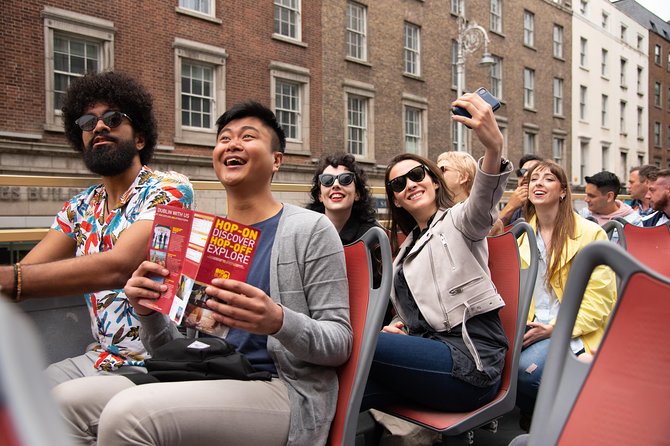Big Bus Dublin Hop-on, Hop-off Sightseeing Tour with Live Guide - Temple Bar, Dublin Castle, and the medieval core