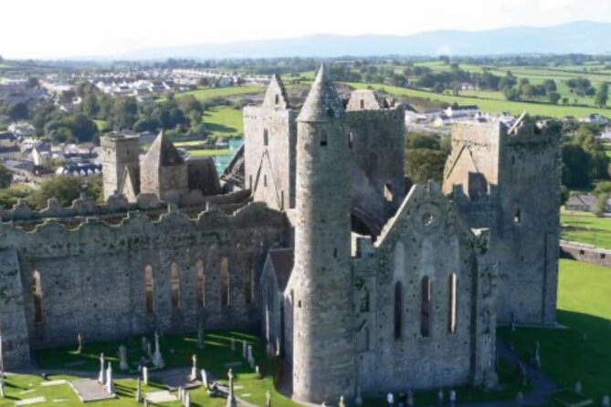 Blarney Castle and The Rock of Cashel with Private Chauffeur Tour - Four things to know before you book