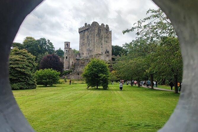 Blarney Castle Cork City and Jameson Distillery Small groups - Who Should Choose This Cork Excursion?