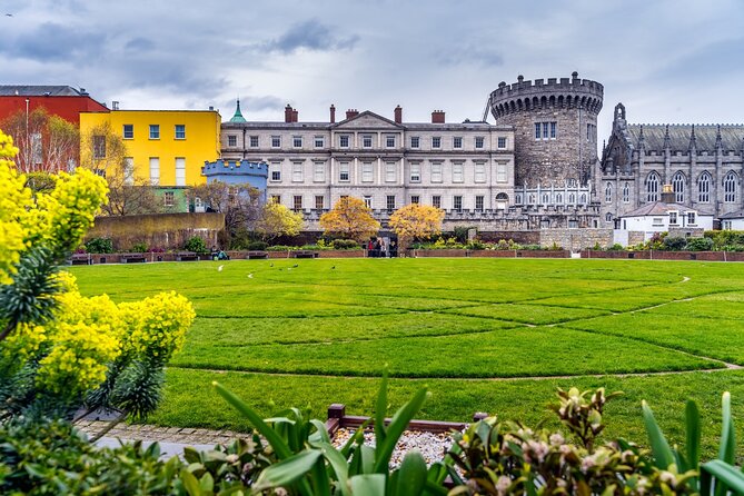 Book of Kells, Dublin Castle, Christ Church Cathedral Tour - Trinity College and the Book of Kells experience