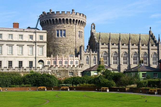 Book of Kells, Dublin Castle, Christ Church Cathedral Tour - The guides, stories, and Dublin personality