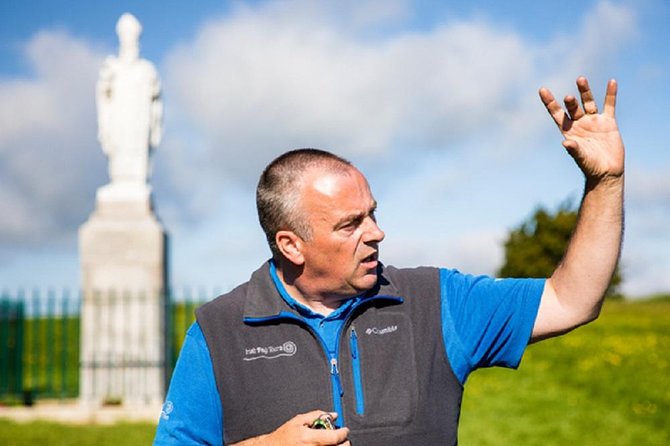 Celtic Boyne Valley & Ancient Sites Day Tour From Dublin - Leaving Dublin at 8:00 a.m.