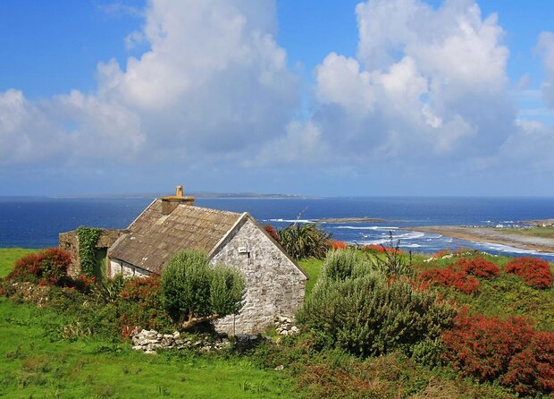 Cliffs Of Moher Hiking Tour from Doolin - Small Group - Why this Doolin approach feels different
