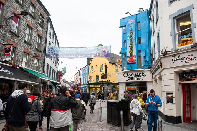 Cliffs Of Moher Tour In Spanish - Should you book the Cliffs of Moher tour in Spanish?