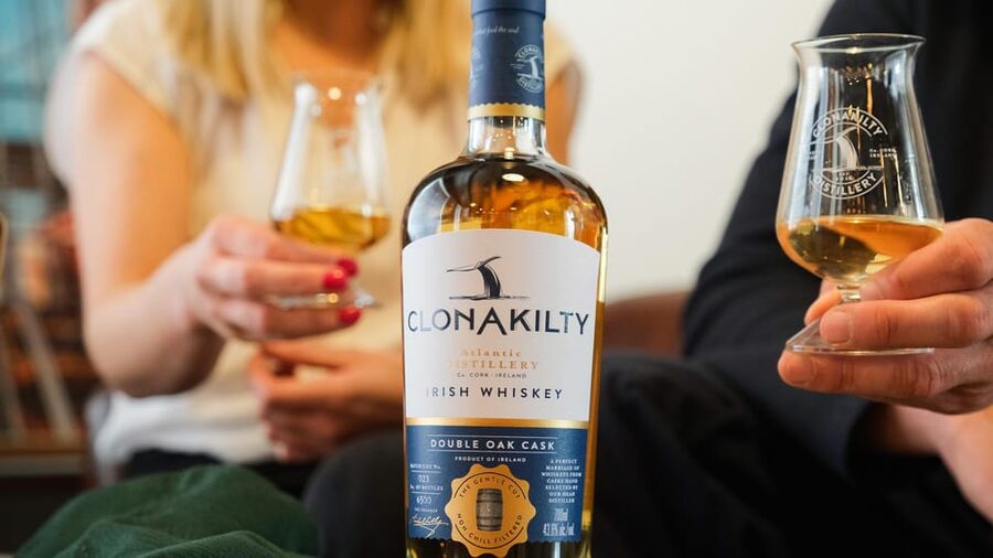 Clonakilty Distillery: Tour & Classic Whiskey Tasting - Language, access, and family suitability