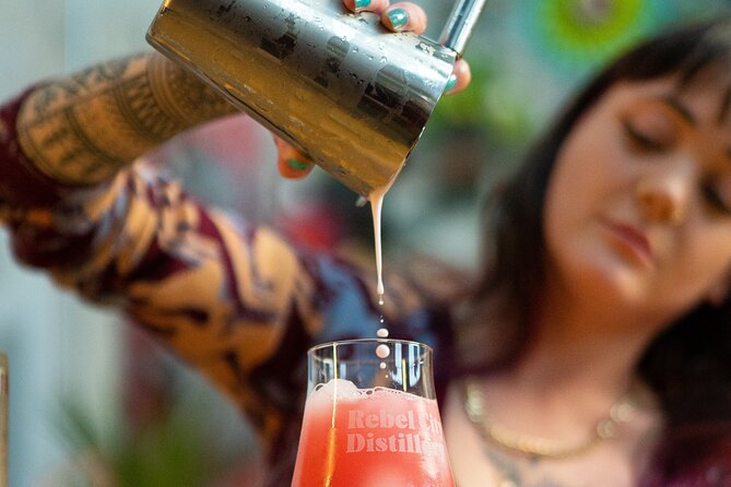 Cocktail Masterclass & Distillery Tour Combo - Timing, language, and practical details