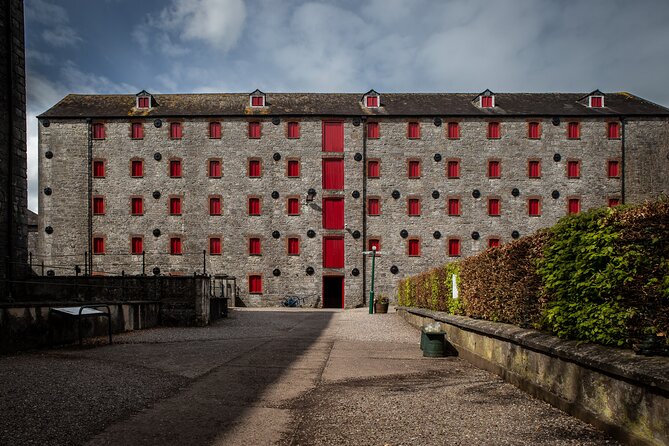 Cork Midleton DistilleryJameson Experience & Whiskey Tasting - Starting with Jameson’s story
