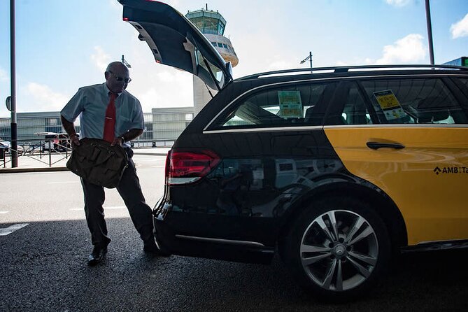Cork Private Transfer from Cork Airport to City centre - Booking details worth checking before you fly