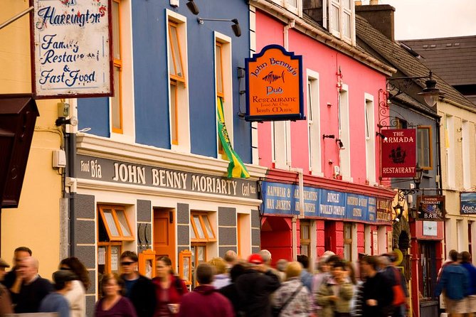 Dingle Peninsula Day Tour from Limerick: The Wild Atlantic Way - The guides vary, and that matters