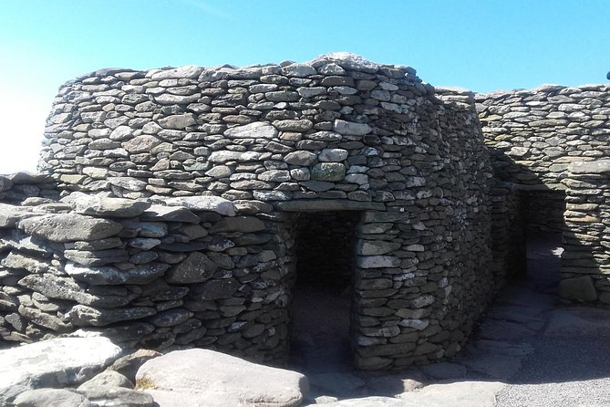 Dingle Peninsula & Slea Head - Private Tour - Dún Beag Fort and the Atlantic below