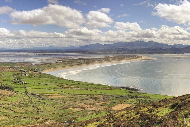 Dingle Peninsula Tour from Killarney: Including Wild Atlantic Way - Commentary depends on the person behind the wheel