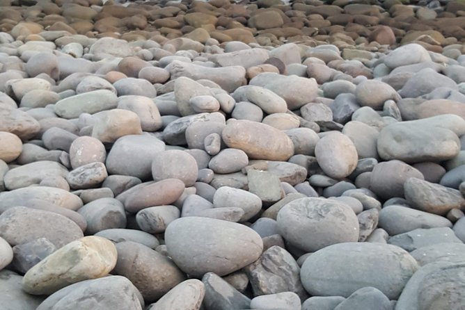 Dingle: Slea Head Drive Tour Full Day - Personal Chauffeur Guide - Dunbeg Fort and the first ancient site