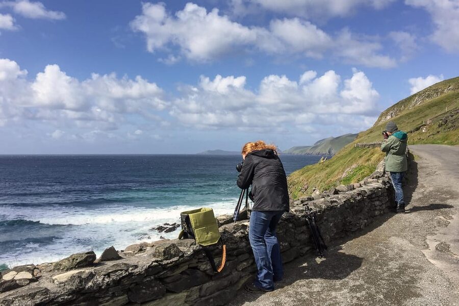 Dingle: Slea Head Photo And Sightseeing Tour - Gallarus Oratory and Kilmalkedar Church