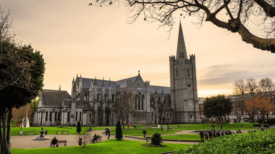 Dublin: 2 Hour City Center Guided Walking Tour - St. Patrick’s Cathedral and Dublin’s patron saint