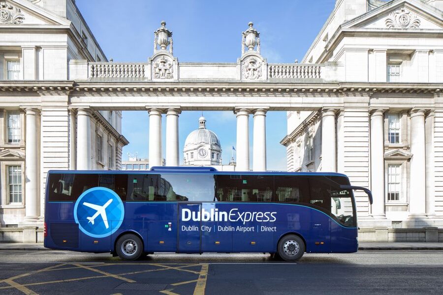 Dublin: Airport Transfer and Hop-On Hop-Off Bus Ticket - A smart first ride into Dublin