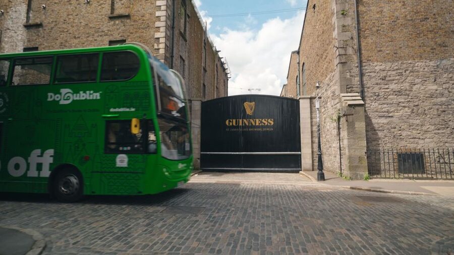 Dublin: Airport Transfer and Hop-On Hop-Off Bus Ticket - Sorting out the different buses