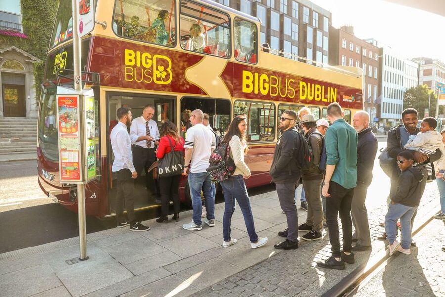 Dublin: Big Bus Hop-On, Hop-Off Tour with Live Guide - Georgian Dublin around Merrion Square