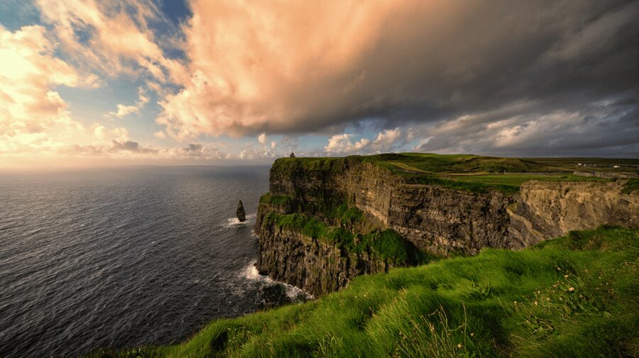Dublin: Cliffs of Moher, Ennis, & Bunratty Castle Day Tour - Exploring Bunratty Castle and Folk Park