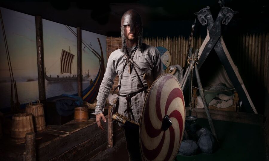 Dublin Explorer Pass: Save up to 50% on 3 to 7 Attractions - Dublin Zoo and the Game of Thrones Studio Tour