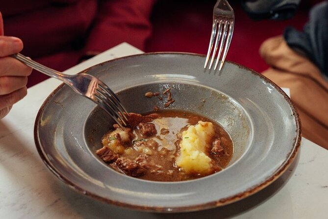 Dublin Food Tour with a Local Foodie, Personalized & Private - Six to eight tastings across two or three eateries