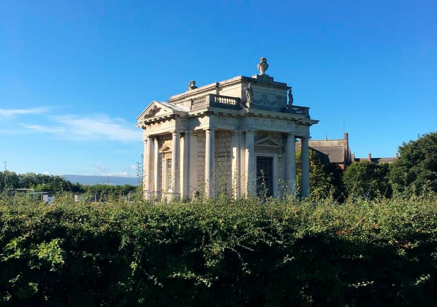 Dublin: Full-Day Howth and Malahide Castle Tour - Starting on Cathal Brugha Street