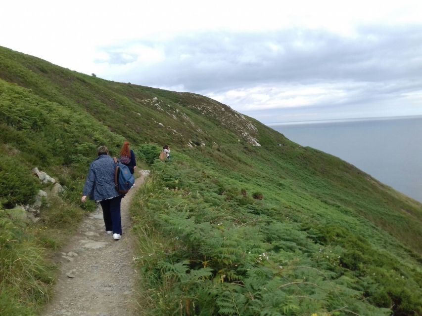 Dublin: Full-Day Howth and Malahide Castle Tour - Exploring 11th-century Malahide Castle