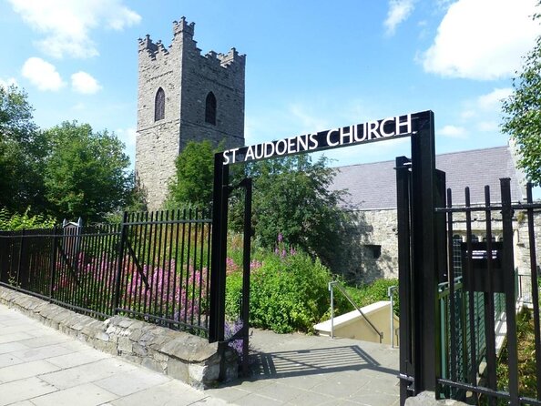 Dublin Ghost Bus Tour with Professional Actors - The essential details at a glance