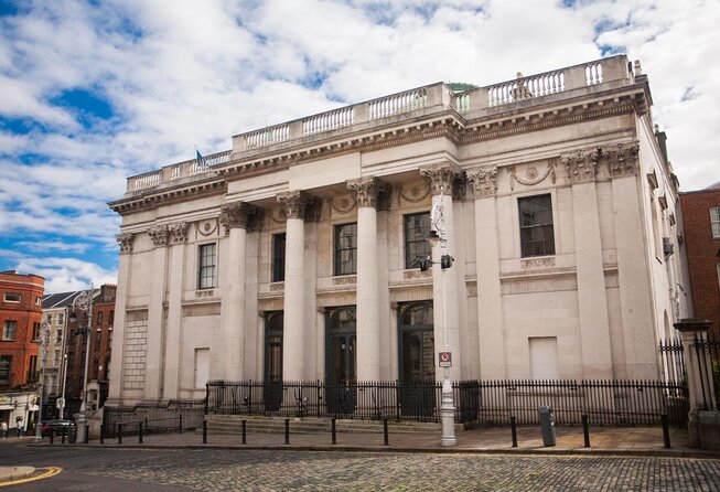 Dublin Ghost Hunt Exploration Game and Tour - Beginning at the National Museum on Kildare Street