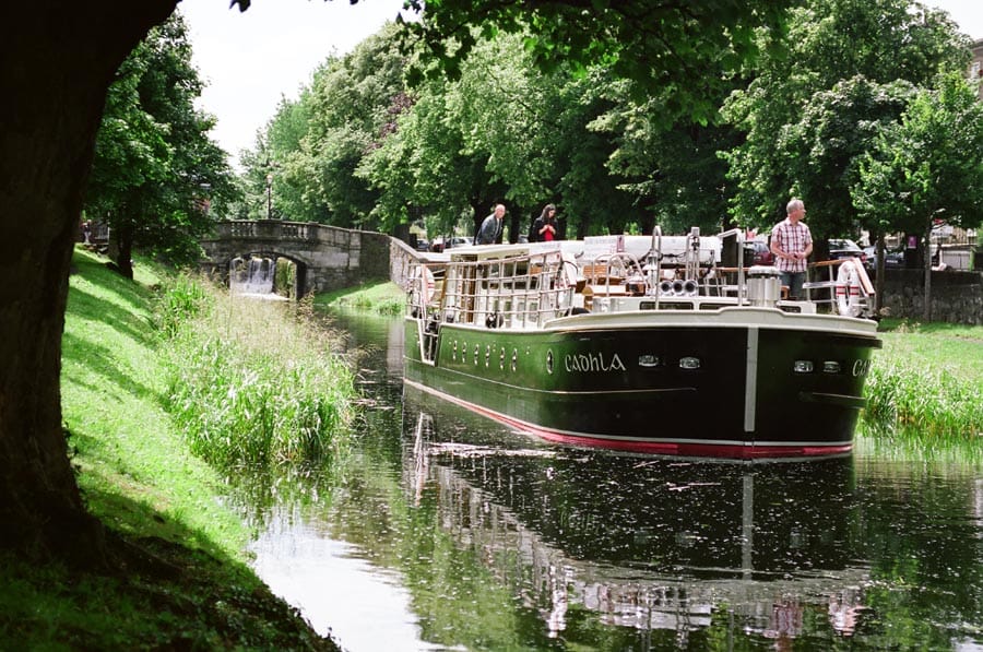 Dublin: Grand Canal Cruise with Dinner - Who will enjoy this cruise most?