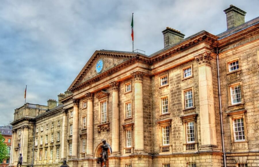 Dublin: Historical and Cultural Historical Walking Tour - O’Connell Bridge and the City’s Main Artery