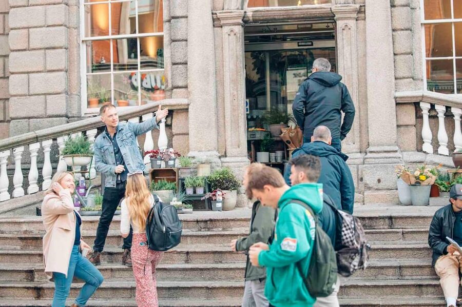 Dublin: Irish Food Trail Walking Tour with 3 Courses - Starting at Powerscourt Townhouse Centre