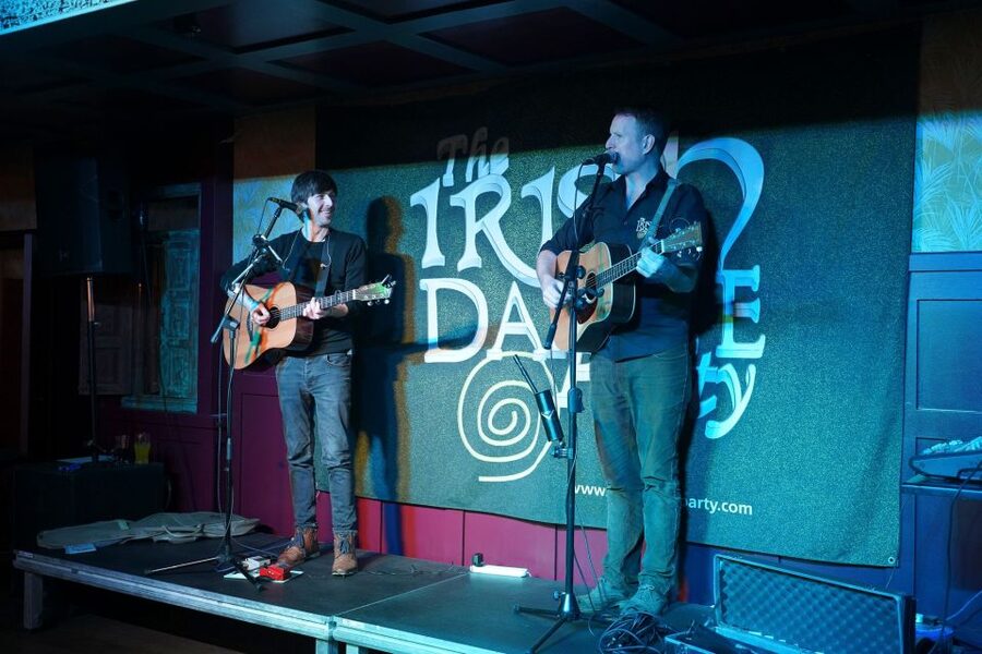 Dublin: Irish Music and Dance Show with Dance Lesson - Key Points at a Glance