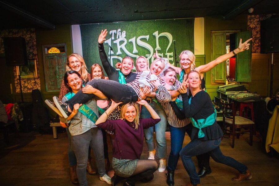 Dublin: Irish Music and Dance Show with Dance Lesson - Watching Skilled Irish Dancers From Your Table