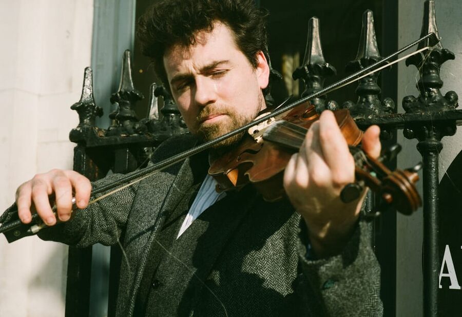 Dublin: Irish Music Walking Tour with Live Performance - The musical range, from ghost stories to freedom songs