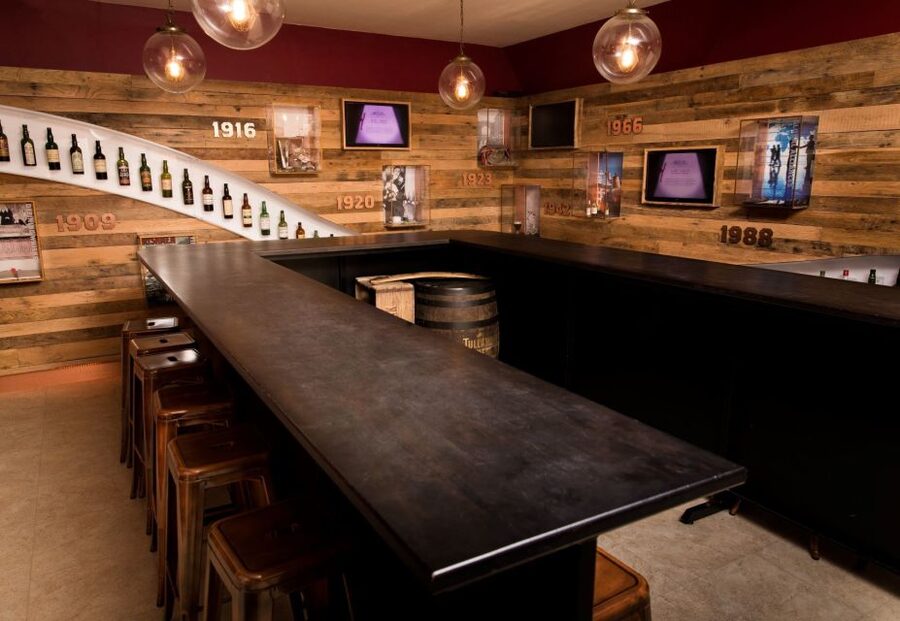 Dublin: Irish Whiskey Museum Blending Tour with Tastings - Starting on Grafton Street