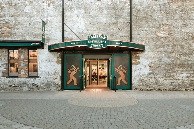 Dublin Jameson Distillery Bow St. Choice of Experiences - Black Barrel Blending adds hands-on value