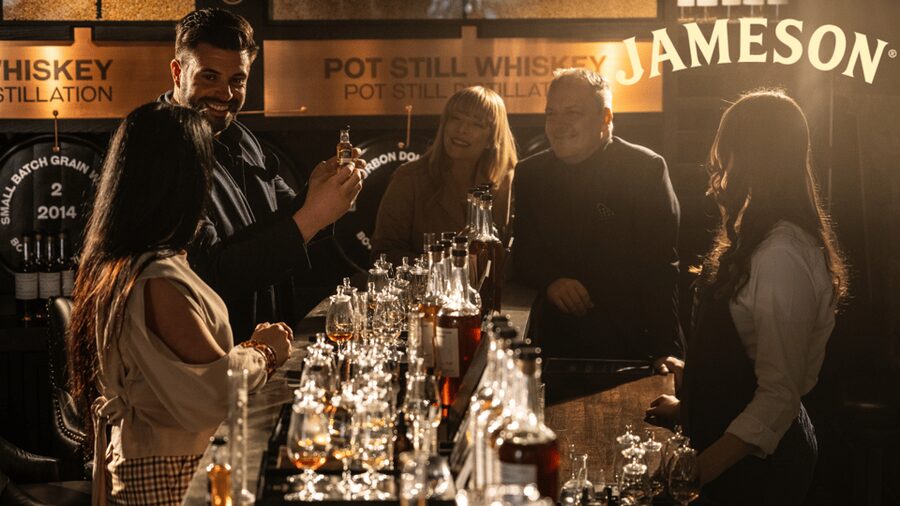Dublin: Jameson Distillery Whiskey Blending Class - Why the Black Barrel class is different