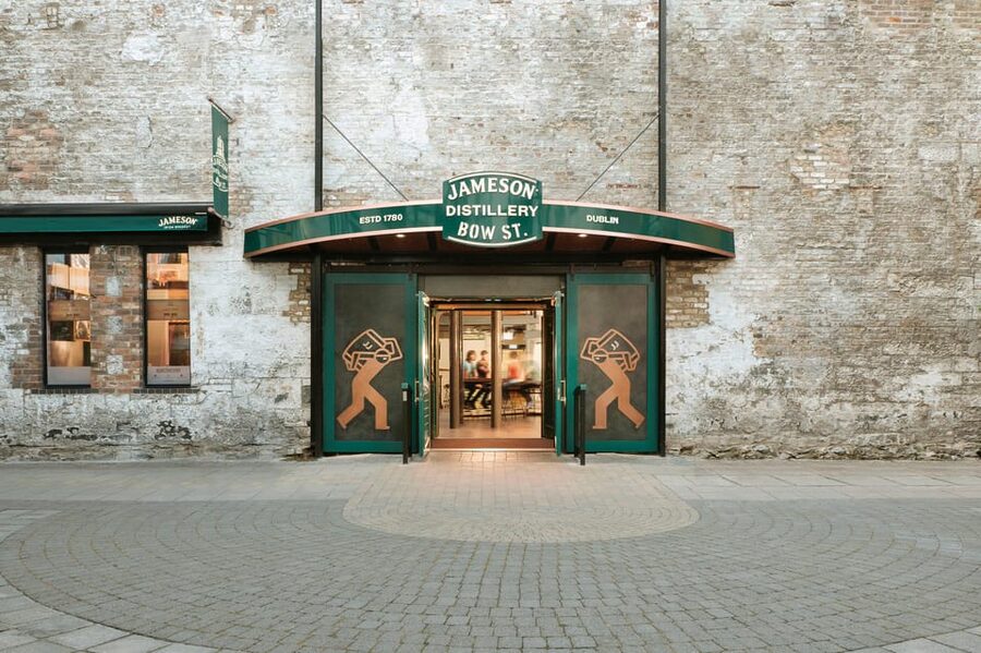 Dublin: Jameson Distillery Whiskey Cocktail-Making Class - Practical advice for making the most of the hour