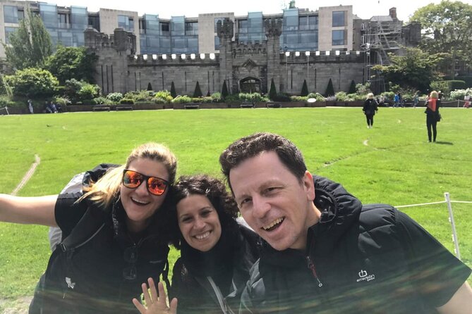 Dublin Literary Tour with a Local Expert: Custom & Private - A pint at Davy Byrne’s or another literary pub